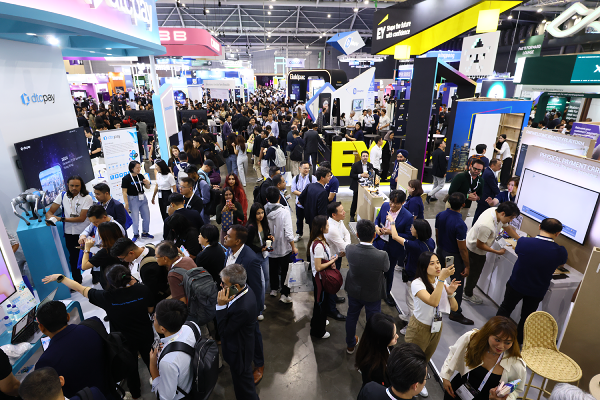 exhibitors